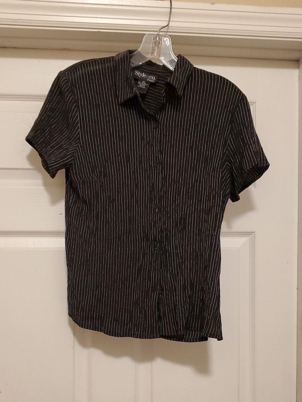 Style & Co. Black Short-Sleeve Pinstripe Button-Down Shirt